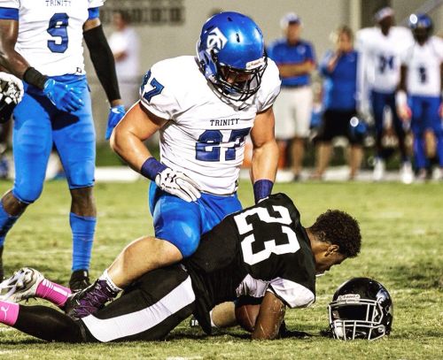 chase-lasater-knocks-a-helmet-off