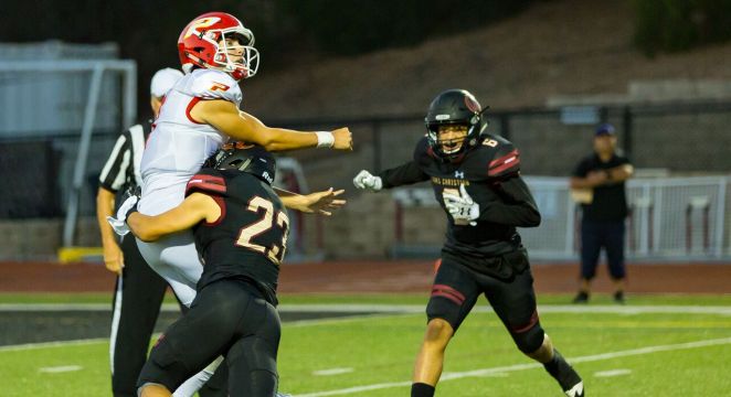 High School Football: Paraclete vs. Oaks Christian Photo Gallery  Recruiting News Guru